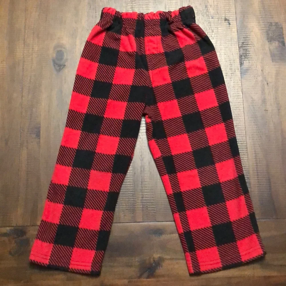 VGUC GAP red plaid boys Christmas pjs super soft